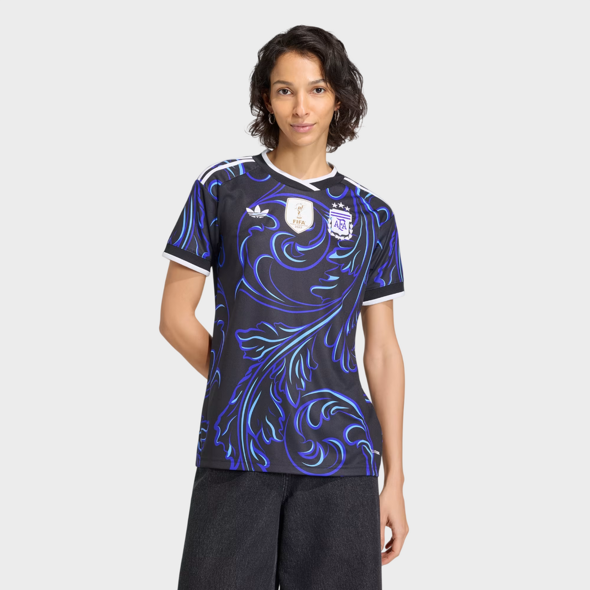 Título Camisa Feminina Argentina II 26/27 - Torcedor Adidas + Patch Campeão do Mundo